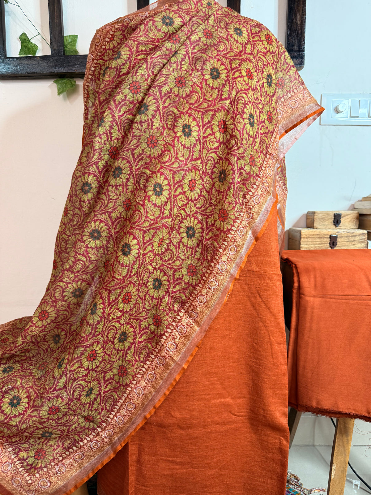 Pure Linen Ajrakh & Kalamkari Digital Print Suit✨