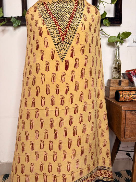 Premium Bagh Crepe Unstitched Kurta ✨