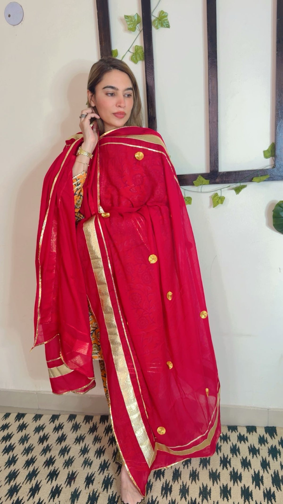 Heavy Gotta Festive Dupatta ✨Red colour