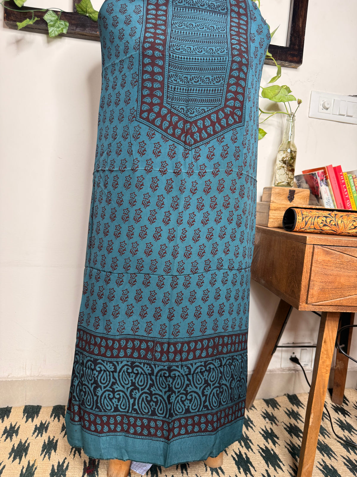Premium Bagh Crepe Unstitched Kurta ✨