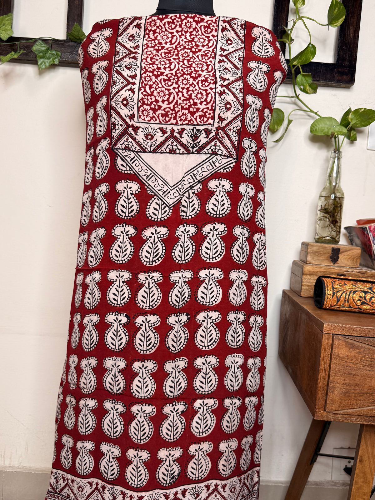 Premium Bagh Crepe Unstitched Kurta ✨