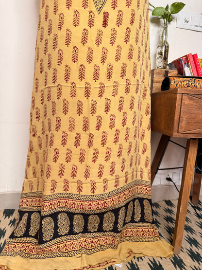 Premium Bagh Crepe Unstitched Kurta ✨