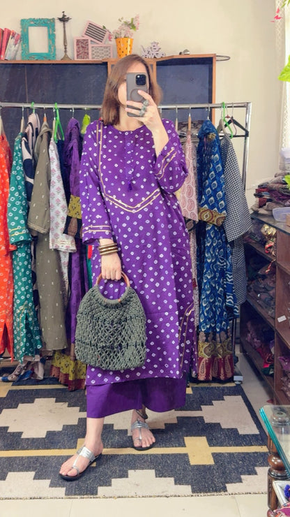 Handbandhni Mul Cotton Stitch Collection with Gota Detailing