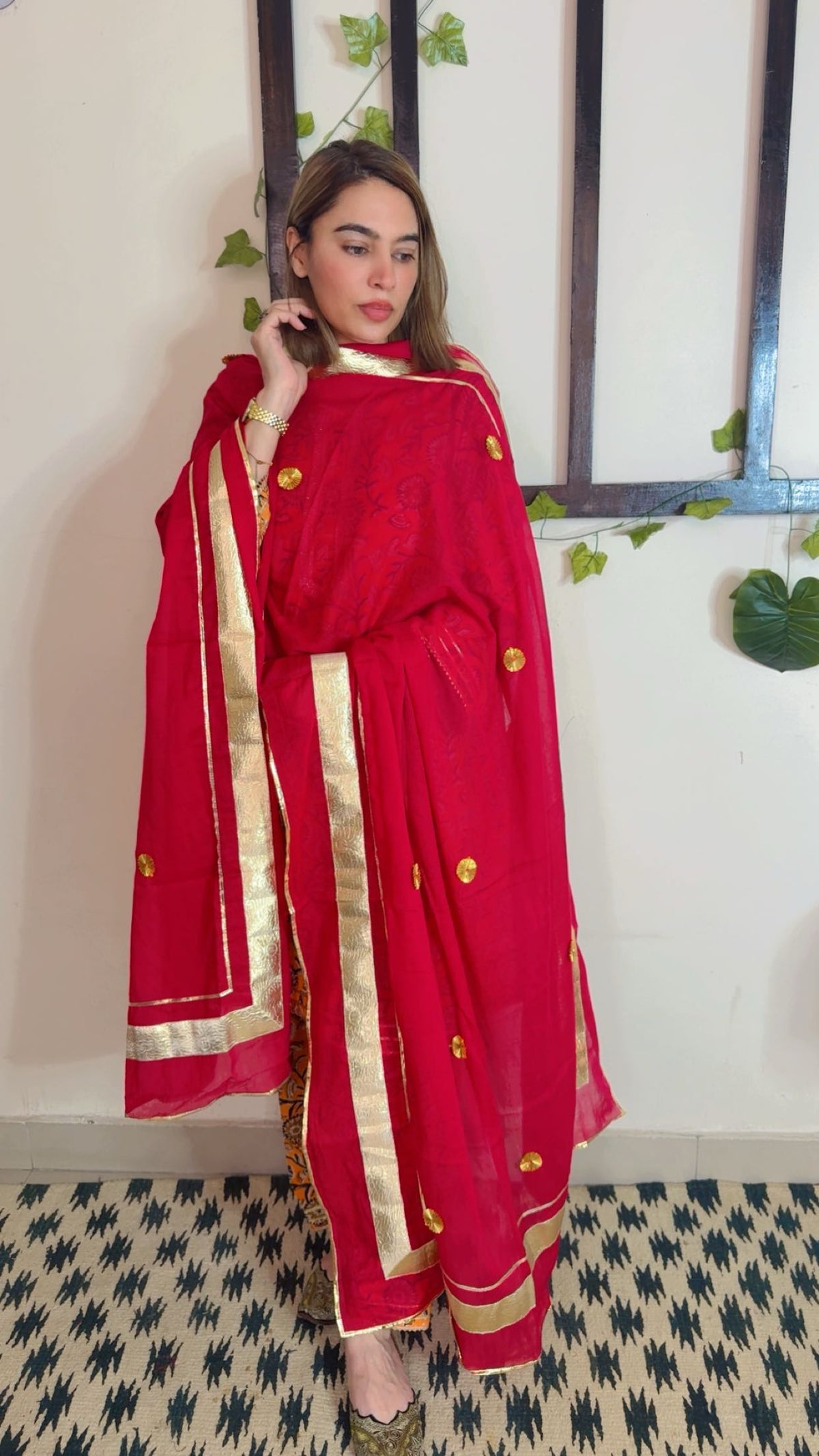 Heavy Gotta Festive Dupatta ✨Red colour