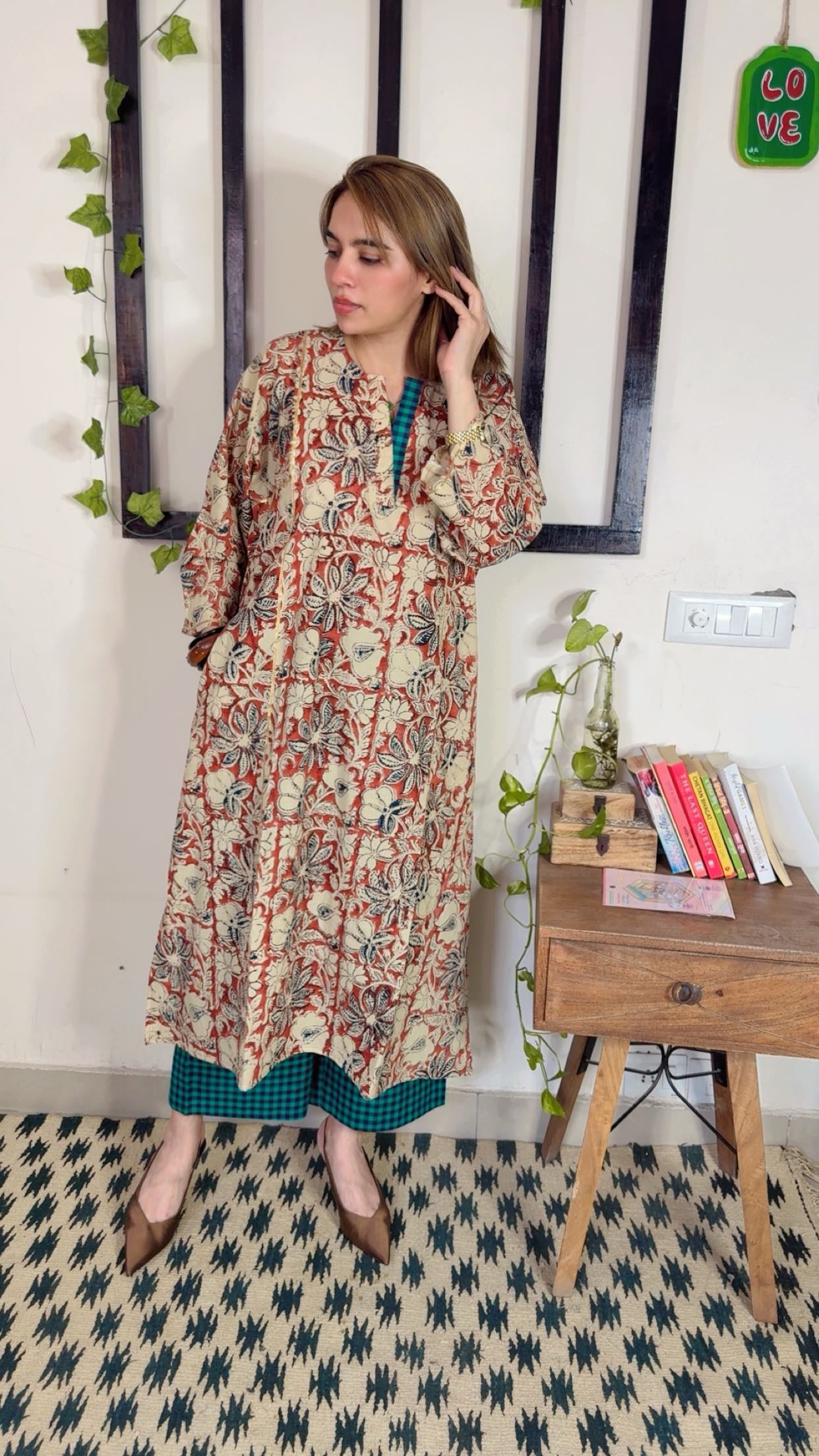 Handblock Kalamkari phiran  with Handloom Check Bottom ✨