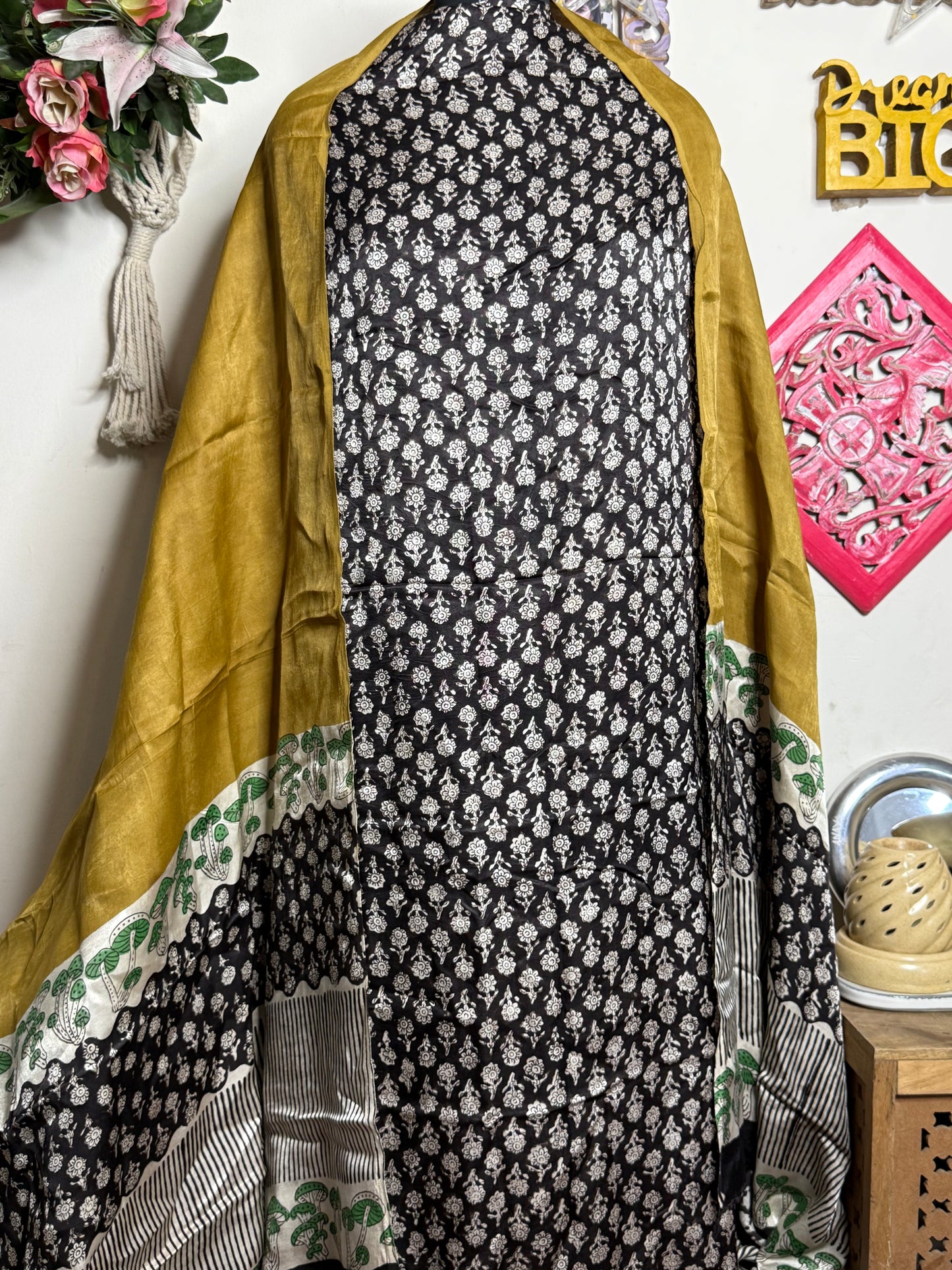 Vanaspati Natural Vegetable Dyed Modal Silk Suit – Exclusive Ajrakh Print