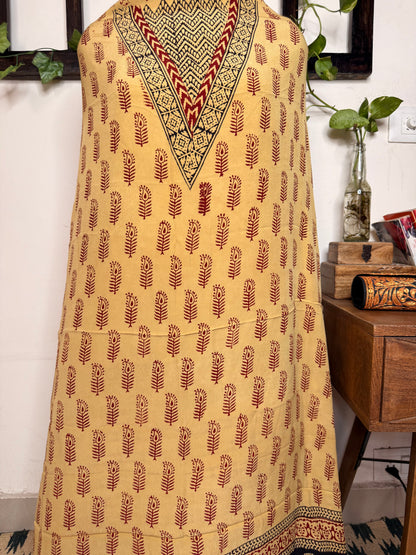 Premium Bagh Crepe Unstitched Kurta ✨