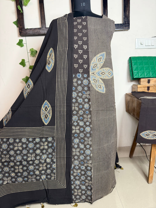 Elegant Taj Cotton Ajrakh 3-piece suit