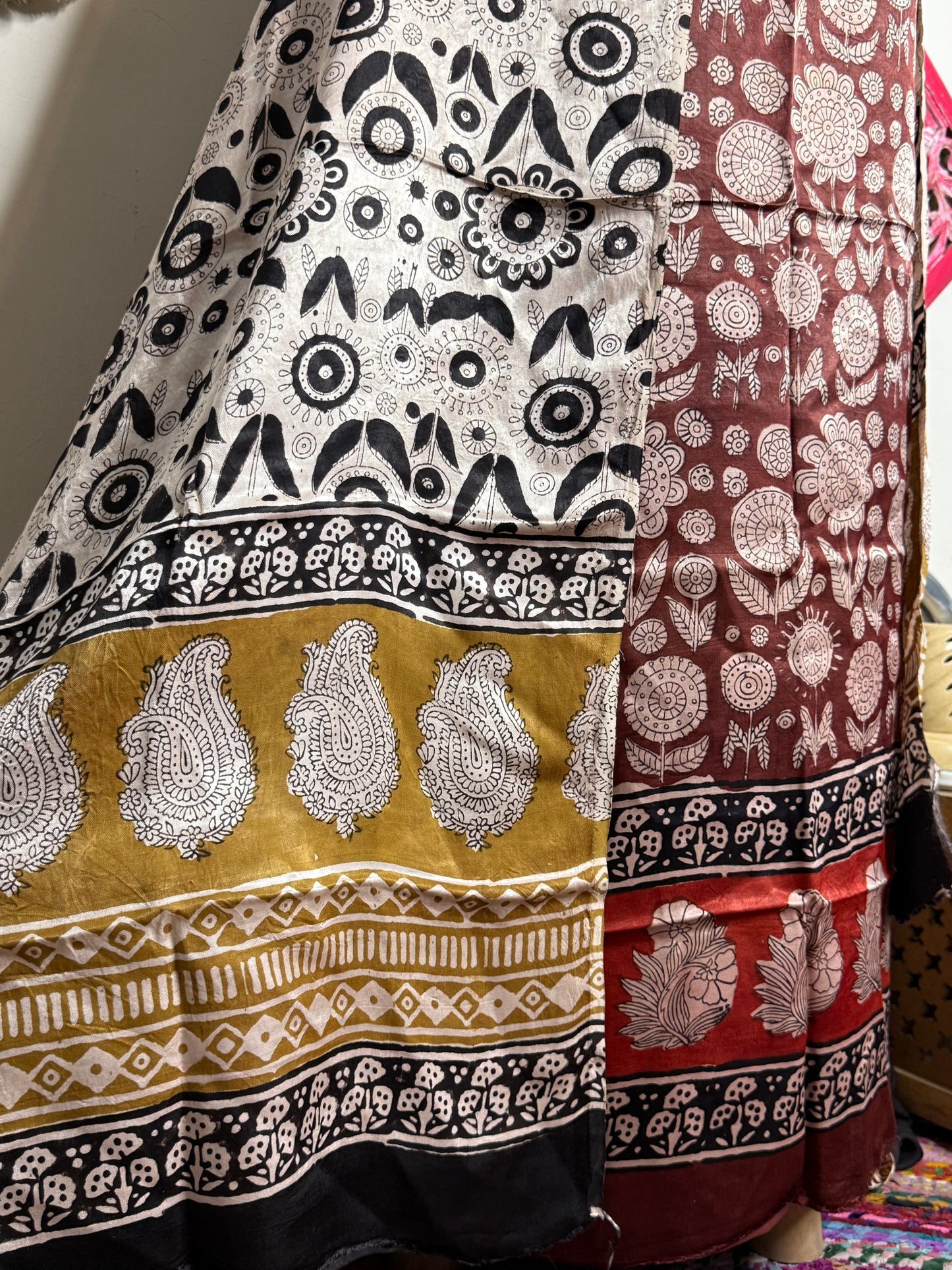 Vanaspati Natural Vegetable Dyed Modal Silk Suit – Exclusive Ajrakh Print