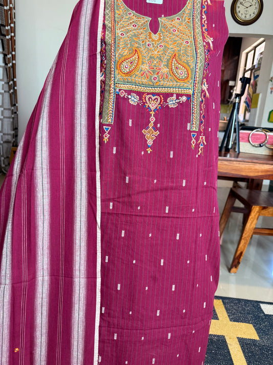 ✦ Handloom Cotton Embroidered Suit Set