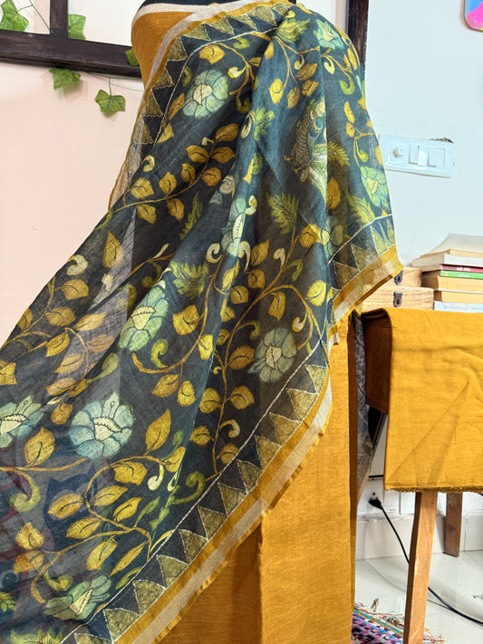Pure Linen Ajrakh & Kalamkari Digital Print Suit ✨