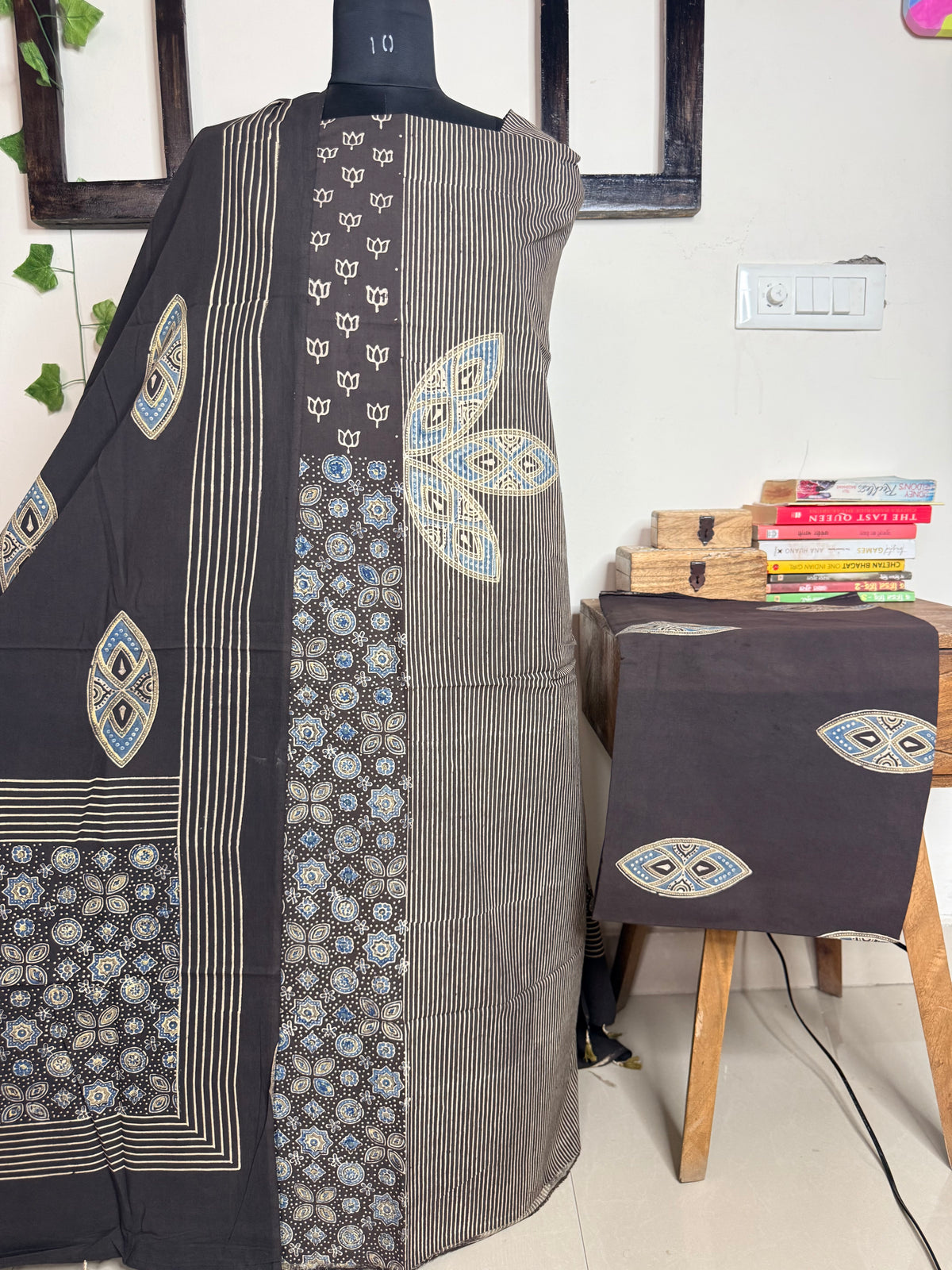 Elegant Taj Cotton Ajrakh 3-piece suit