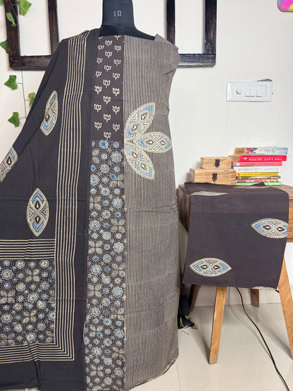 Elegant Taj Cotton Ajrakh 3-piece suit