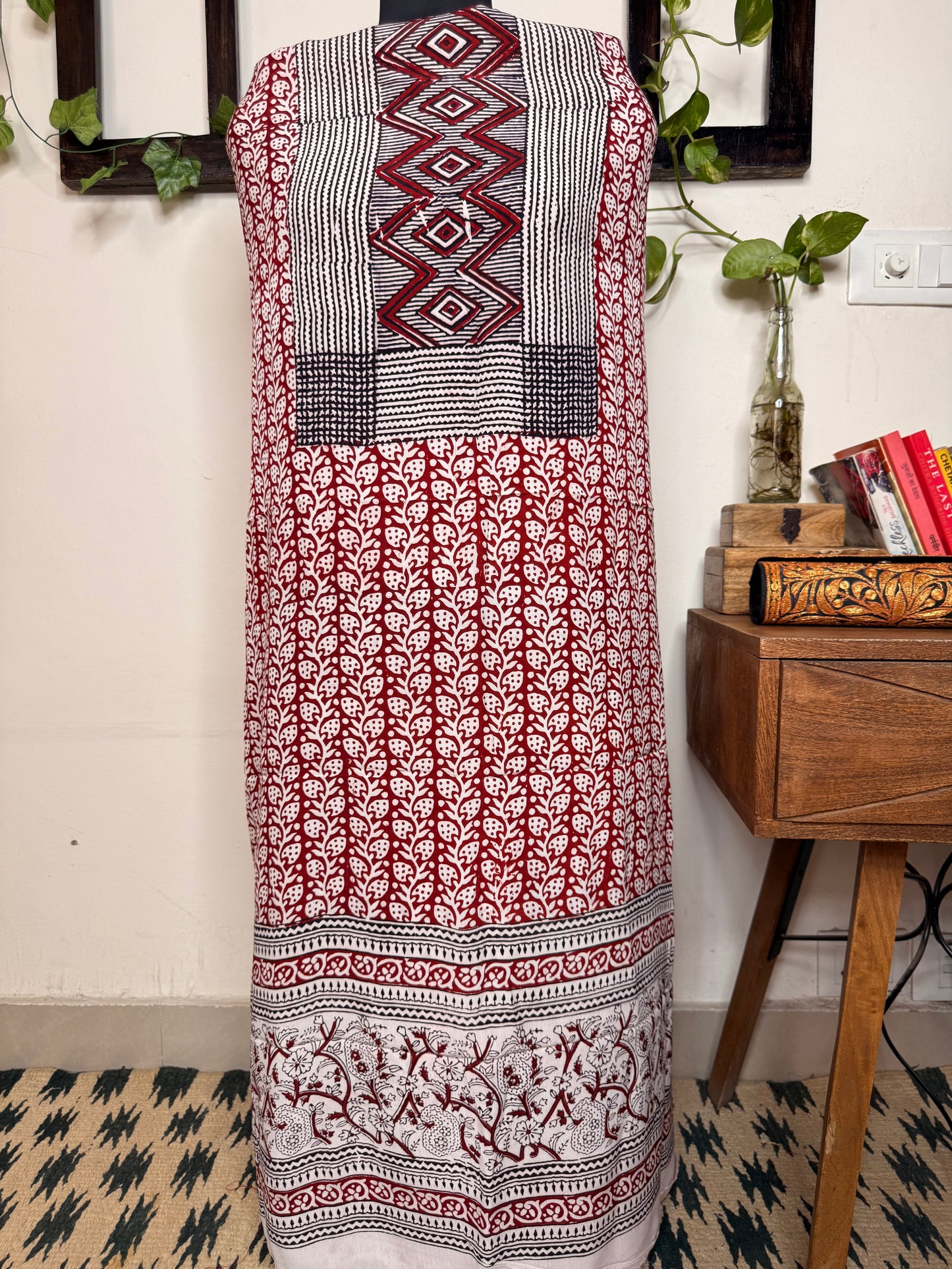 Premium Bagh Crepe Unstitched Kurta ✨