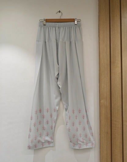 Crape stitch suit