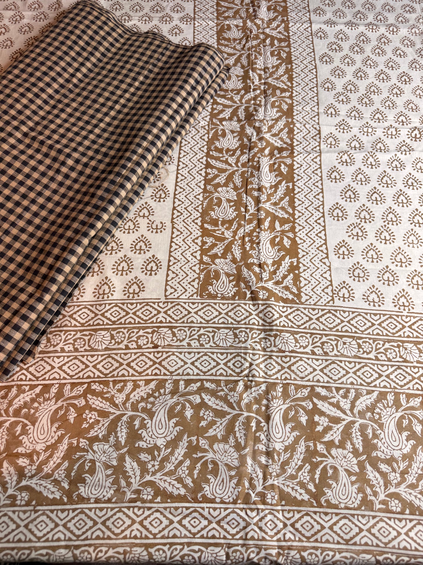 🌿 Ochre Bagh Kurta Set with Handloom Cotton Bottom