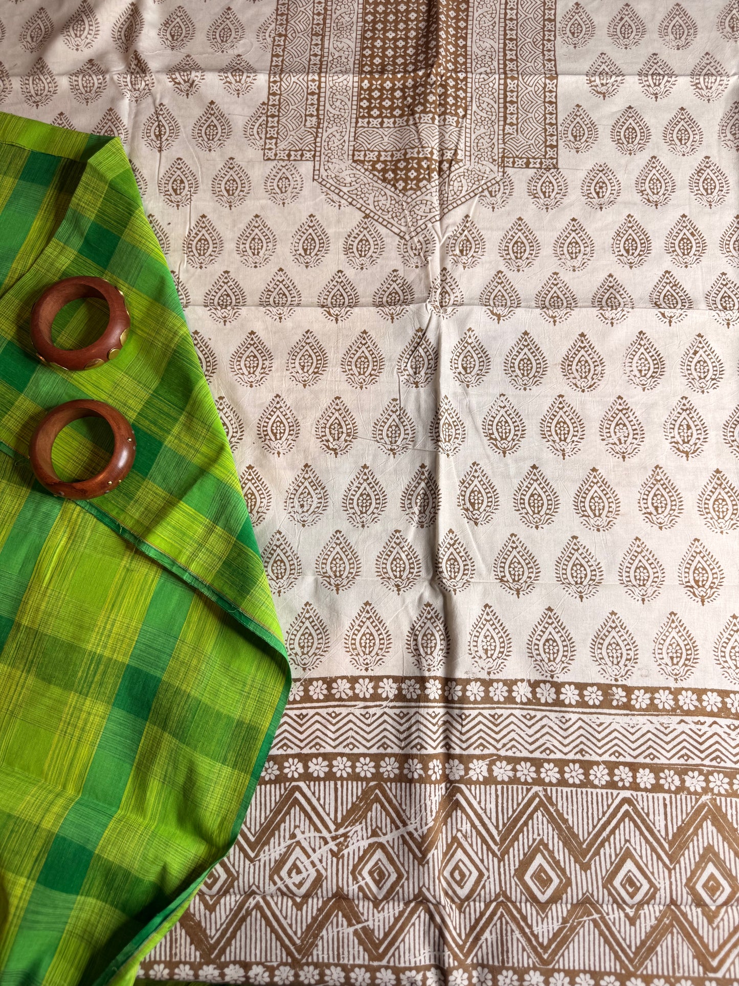 🌿 Ochre Bagh Kurta Set with Handloom Cotton Bottom
