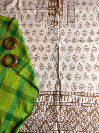 🌿 Ochre Bagh Kurta Set with Handloom Cotton Bottom