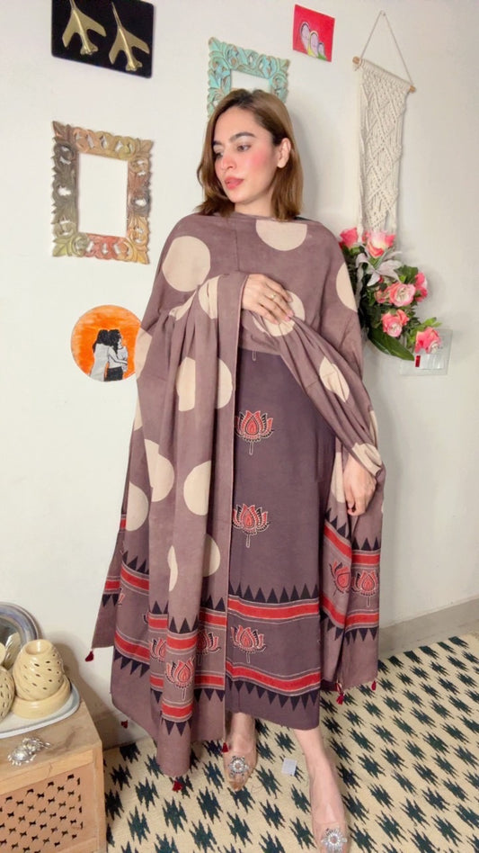 Ajrakh suit set on Taj group cotton!!
